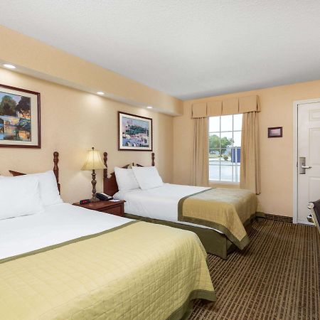 Baymont By Wyndham Easley/Greenville מראה חיצוני תמונה