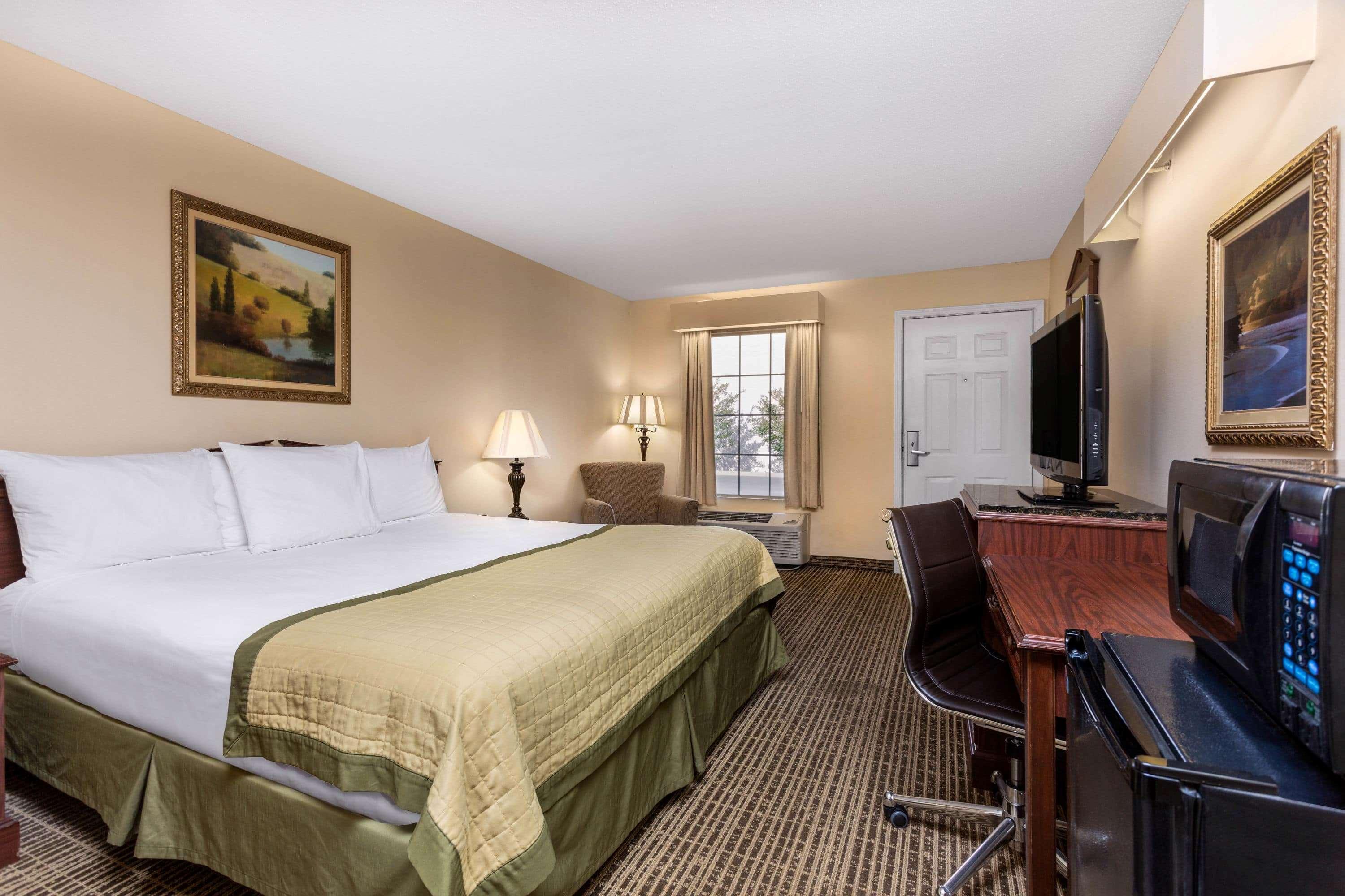 Baymont By Wyndham Easley/Greenville מראה חיצוני תמונה