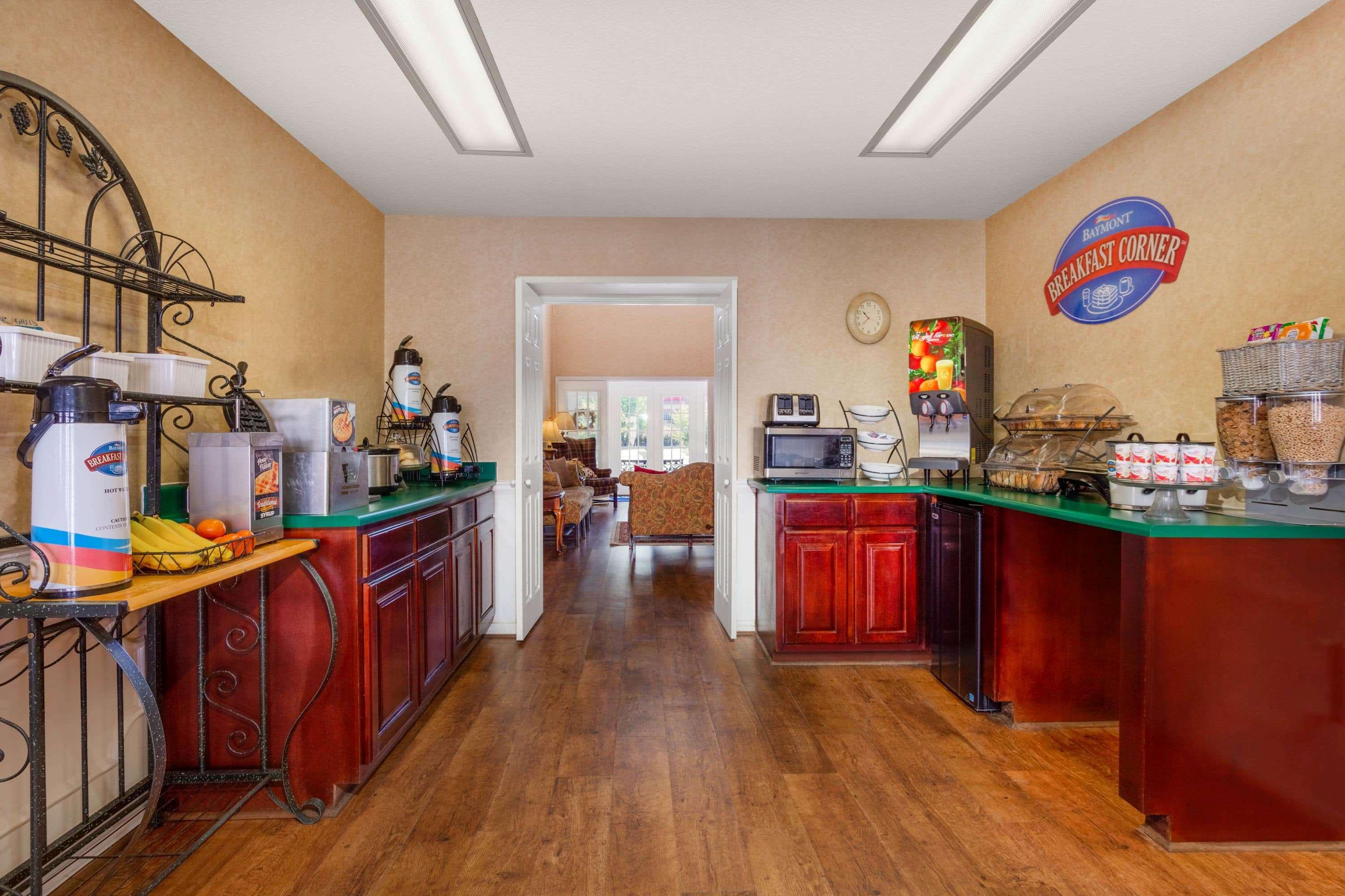Baymont By Wyndham Easley/Greenville מראה חיצוני תמונה