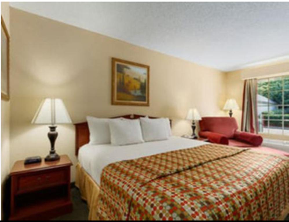 Baymont By Wyndham Easley/Greenville חדר תמונה